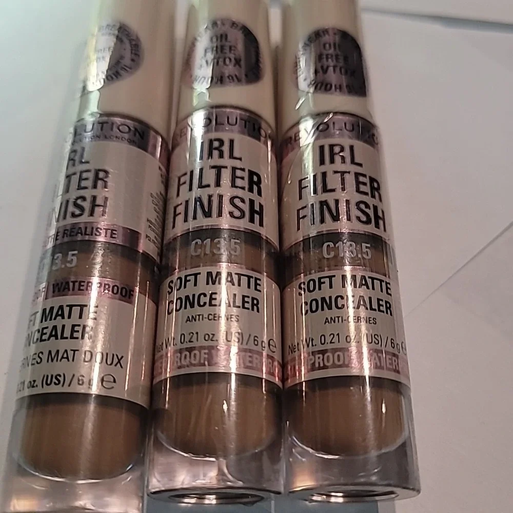 Lot of 3‎ | Revolution IRL Filter Finish Soft Matte Concealer (0.21oz/6g) C13.5